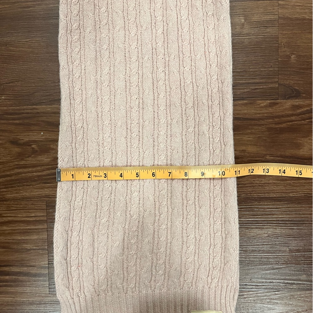 UGG Australia Cashmere Scarf in Pale Pink 72”/11” - Picture 4 of 4